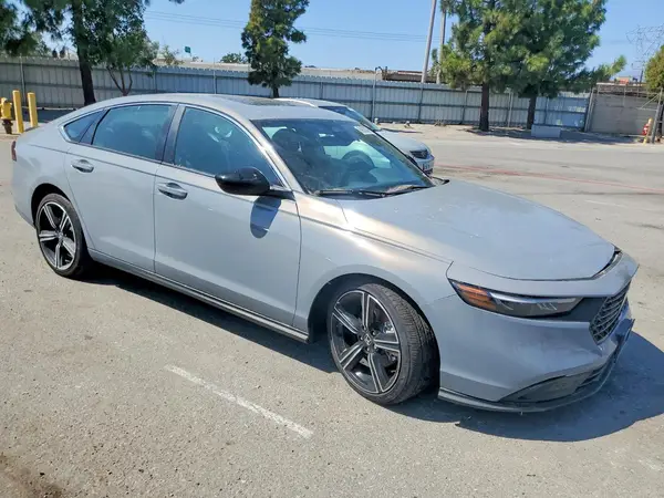 1HGCY2F52SA072482 — 2025 Honda Accord, фото 4 с аукциона Copart, Передняя часть