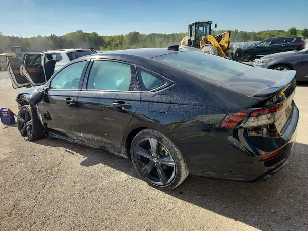 1HGCY2F74SA007747 — 2025 Honda Accord, фото 2 с аукциона Copart, Передняя часть
