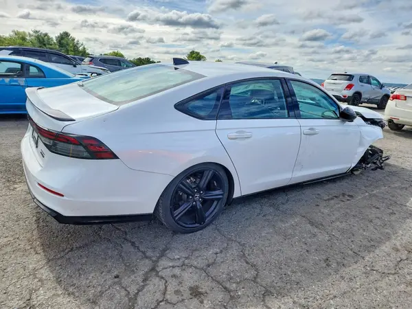 1HGCY2F79SA023202 — 2025 Honda Accord, фото 3 с аукциона Copart, Передняя часть