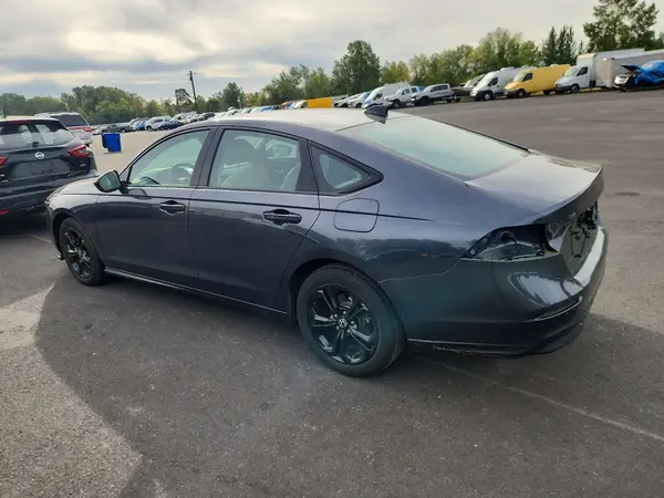 1HGCY1F40SA018681 — 2025 Honda Accord, фото 2 с аукциона Copart, Задняя часть