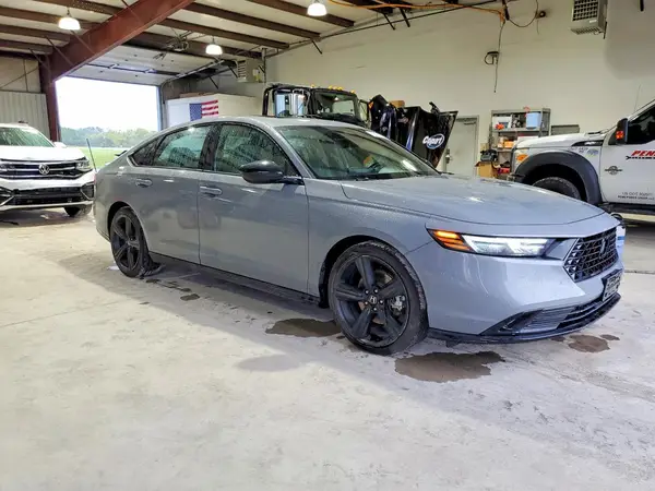 1HGCY2F74SA048606 — 2025 Honda Accord, фото 4 с аукциона Copart, Передняя часть