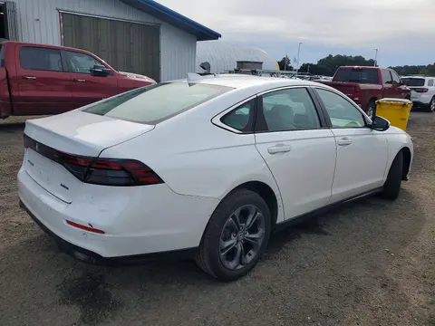 2025 Honda Accord VIN 1HGCY2F68SA090932 фото 3