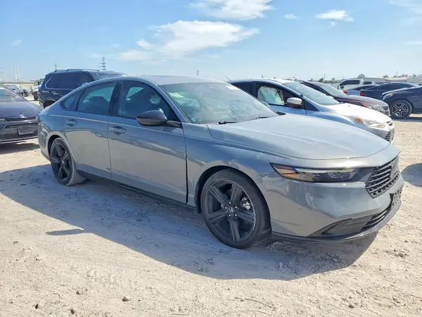 1HGCY2F71SA096533 — 2025 Honda Accord, фото 4 с аукциона Copart, Боковая часть