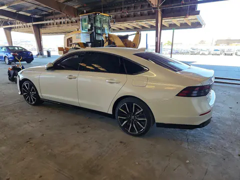 2026 Honda Accord VIN 1HGCY2F86TA018999 фото 2