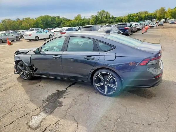1HGCY1F45TA064783 — 2026 Honda Accord, фото 2 с аукциона Copart, Передняя часть