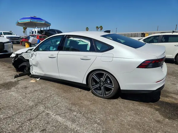 1HGCY1F41TA005052 — 2026 Honda Accord, фото 2 с аукциона Copart, Боковая часть
