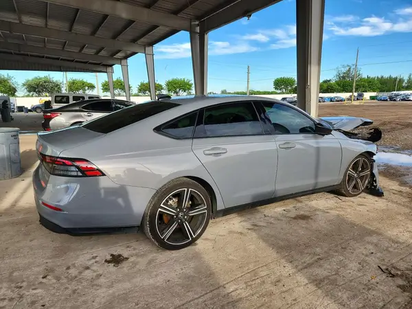 1HGCY1F42TA003584 — 2026 Honda Accord, фото 3 с аукциона Copart, Передняя часть