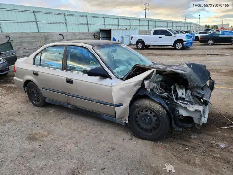 1HGEJ657XYL070466 — 2000 Honda Civic, фото 4 с аукциона Copart, Боковая часть