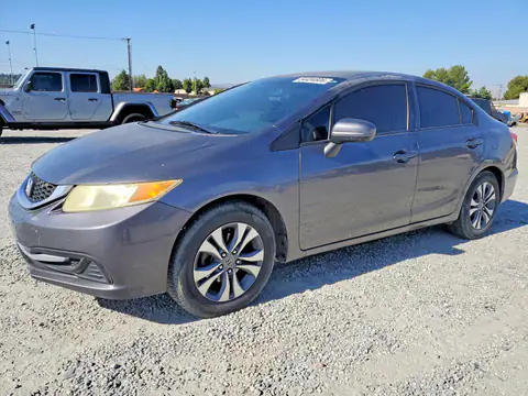 2HGFB2F55FH556538 — 2015 Honda Civic, Задняя часть (Rear End), фото до ремонта