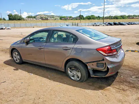 19XFB2F5XFE224055 — 2015 Honda Civic, фото 2 с аукциона Copart 14.10.2026, Боковая часть