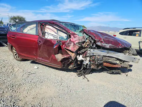 2HGFB2F9XFH522145 — 2015 Honda Civic, фото 4 с аукциона Copart 13.10.2026, Повреждения со всех сторон