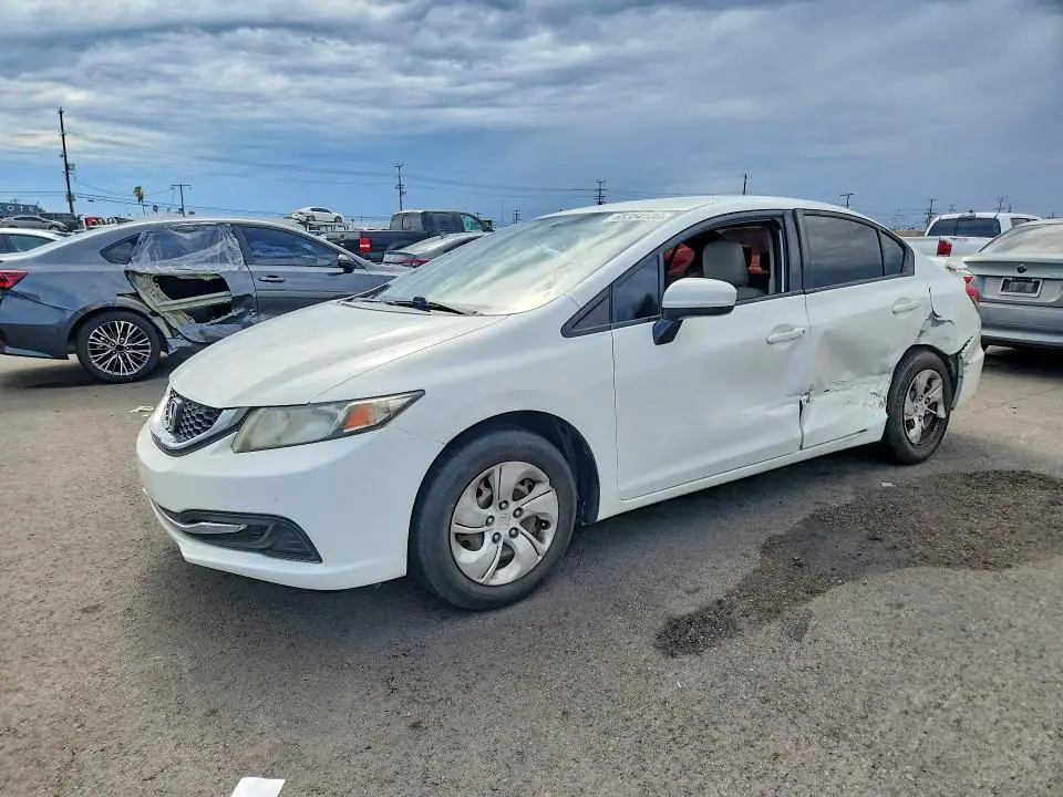 19XFB2F51FE262340 Honda Civic 2015 — повреждение Боковая часть, фото до ремонта