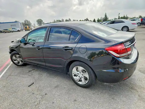 2HGFB2F52FH537753 — 2015 Honda Civic, фото 2 с аукциона Copart 29.09.2026, Передняя часть