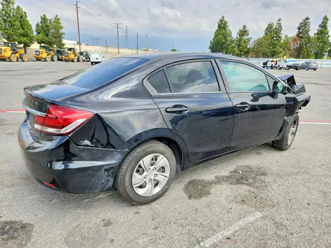 2HGFB2F52FH537753 — 2015 Honda Civic, фото 3 с аукциона Copart 29.09.2026, Передняя часть