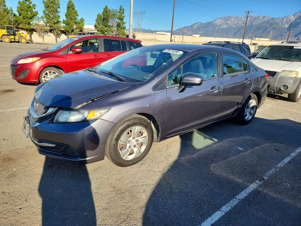 2015 Honda Civic VIN 19XFB2F52FE262380 фото 1