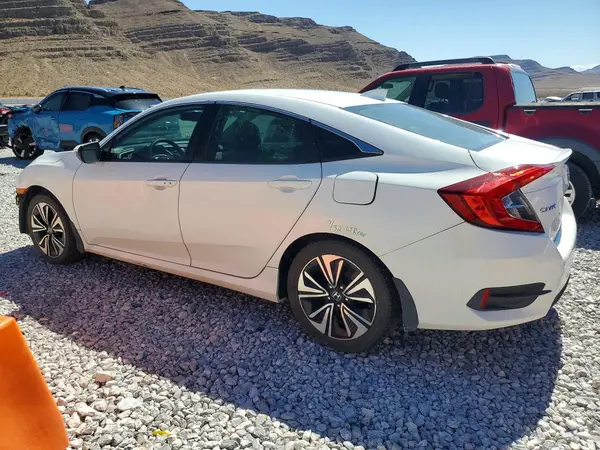 19XFC1F78GE044115 — 2016 Honda Civic, фото 2 с аукциона Copart, Передняя часть