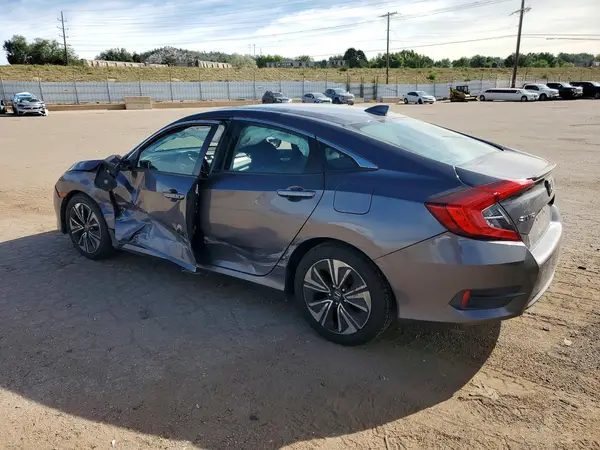 19XFC1F3XGE038555 — 2016 Honda Civic, фото 2 с аукциона Copart 05.10.2026, Боковая часть