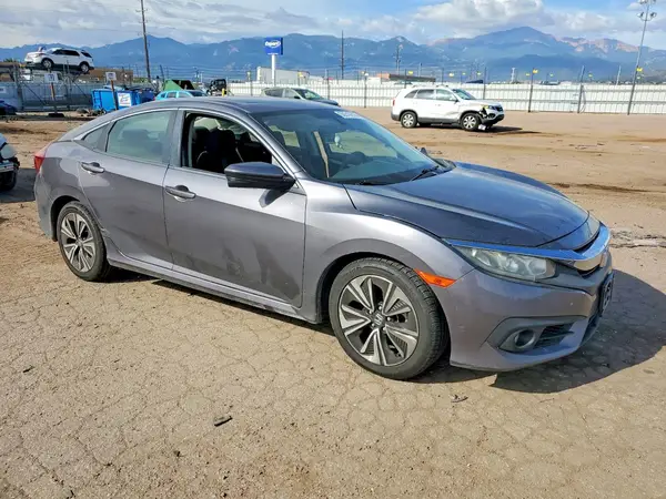 19XFC1F3XGE038555 — 2016 Honda Civic, фото 4 с аукциона Copart 05.10.2026, Боковая часть