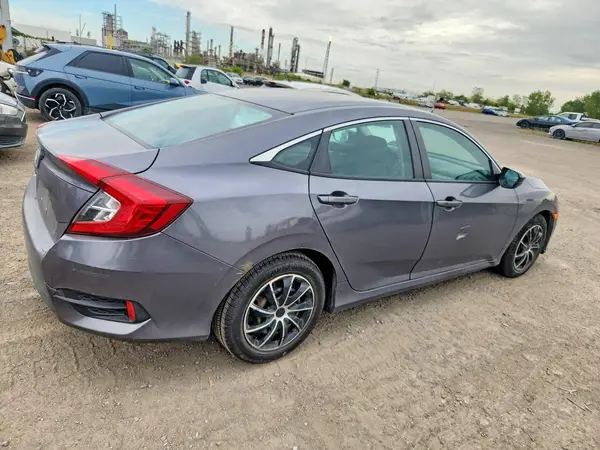2HGFC2E52GH013194 — 2016 Honda Civic, фото 3 с аукциона Copart 13.10.2026, Боковая часть