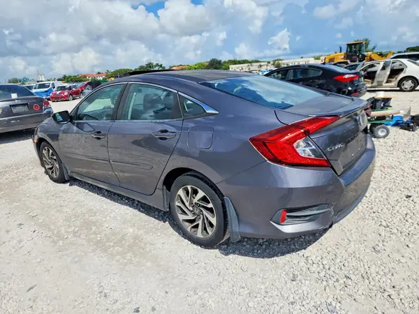 2HGFC2F71GH506137 — 2016 Honda Civic, фото 2 с аукциона Copart 02.10.2026, Передняя часть