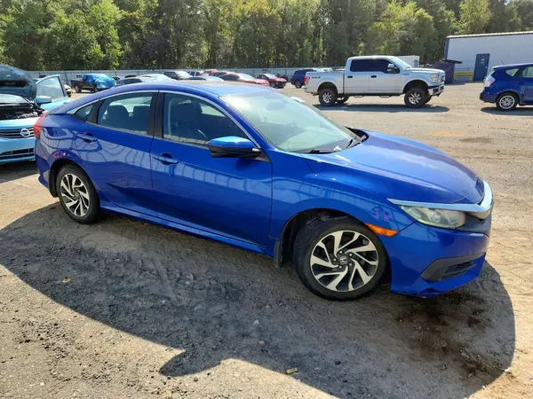 19XFC2F7XGE041996 — 2016 Honda Civic, фото 4 с аукциона Copart 15.10.2026, Задняя часть