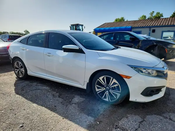 19XFC1F77GE003409 — 2016 Honda Civic, фото 4 с аукциона Copart 12.10.2026, Задняя часть