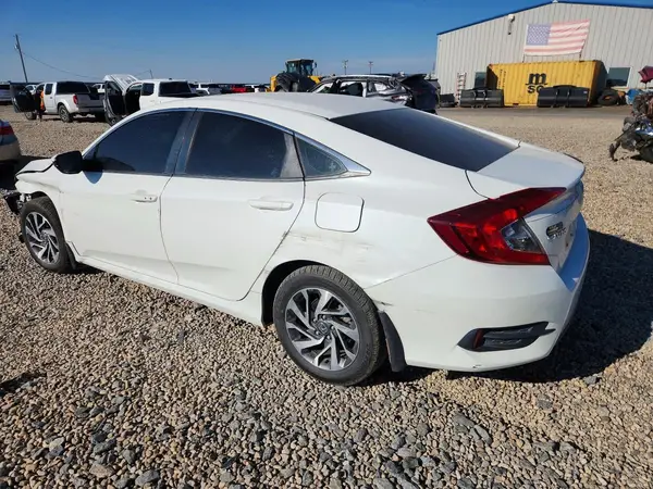 2HGFC2F78GH553844 — 2016 Honda Civic, фото 2 с аукциона Copart 29.09.2026, Передняя часть