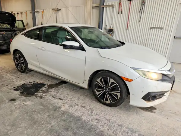 2HGFC3B32GH359321 — 2016 Honda Civic, фото 4 с аукциона Copart 06.10.2026, Передняя часть