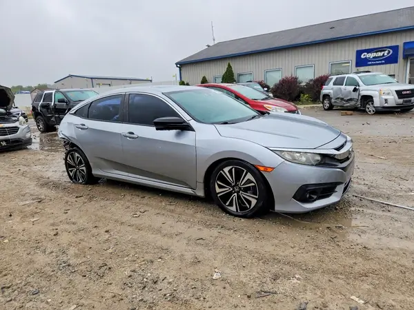 19XFC1F39GE039986 — 2016 Honda Civic, фото 4 с аукциона Copart, Задняя часть