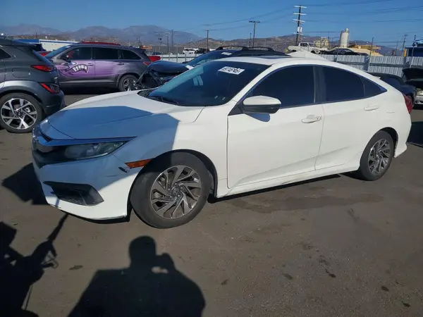 2HGFC2F72GH568078 — 2016 Honda Civic, Боковая часть (Side), фото до ремонта