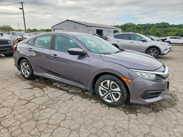 19XFC2F58GE067897 — 2016 Honda Civic, фото 4 с аукциона Copart, Боковая часть