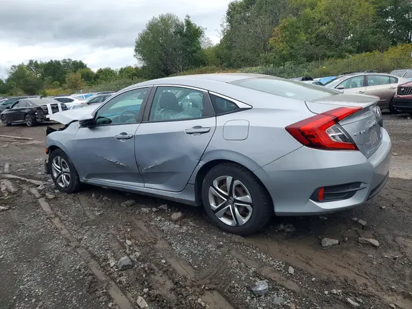 2HGFC2F53GH552888 — 2016 Honda Civic, фото 2 с аукциона Copart, Передняя часть