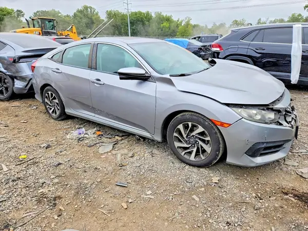 19XFC2F76GE042031 — 2016 Honda Civic, фото 4 с аукциона Copart 06.10.2026, Передняя часть