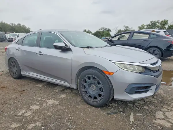 2HGFC2F50GH574878 — 2016 Honda Civic, фото 4 с аукциона Copart, Задняя часть