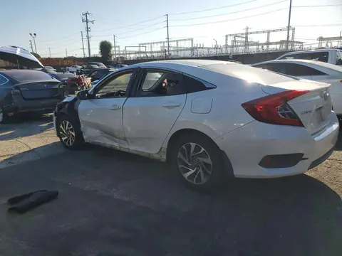 2016 Honda Civic VIN 19XFC2F72GE217388 фото 2