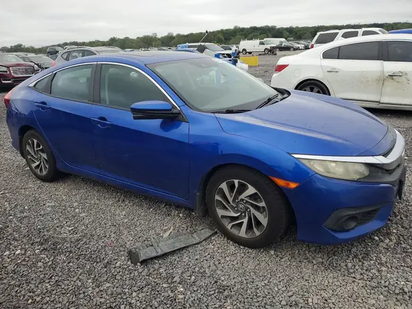 19XFC2F86GE079766 — 2016 Honda Civic, фото 4 с аукциона Copart 13.10.2026, Задняя часть