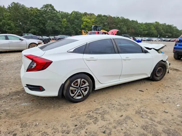 19XFC2F58GE034088 — 2016 Honda Civic, фото 3 с аукциона Copart, Передняя часть