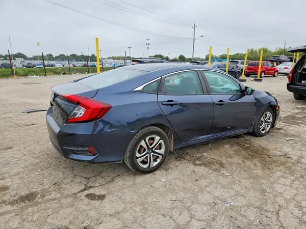 19XFC2F56GE080745 — 2016 Honda Civic, фото 3 с аукциона Copart, Передняя часть