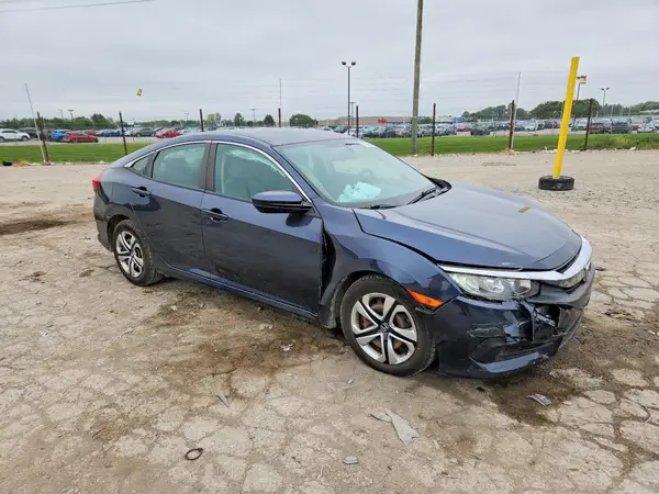 19XFC2F56GE080745 — 2016 Honda Civic, фото 4 с аукциона Copart, Передняя часть