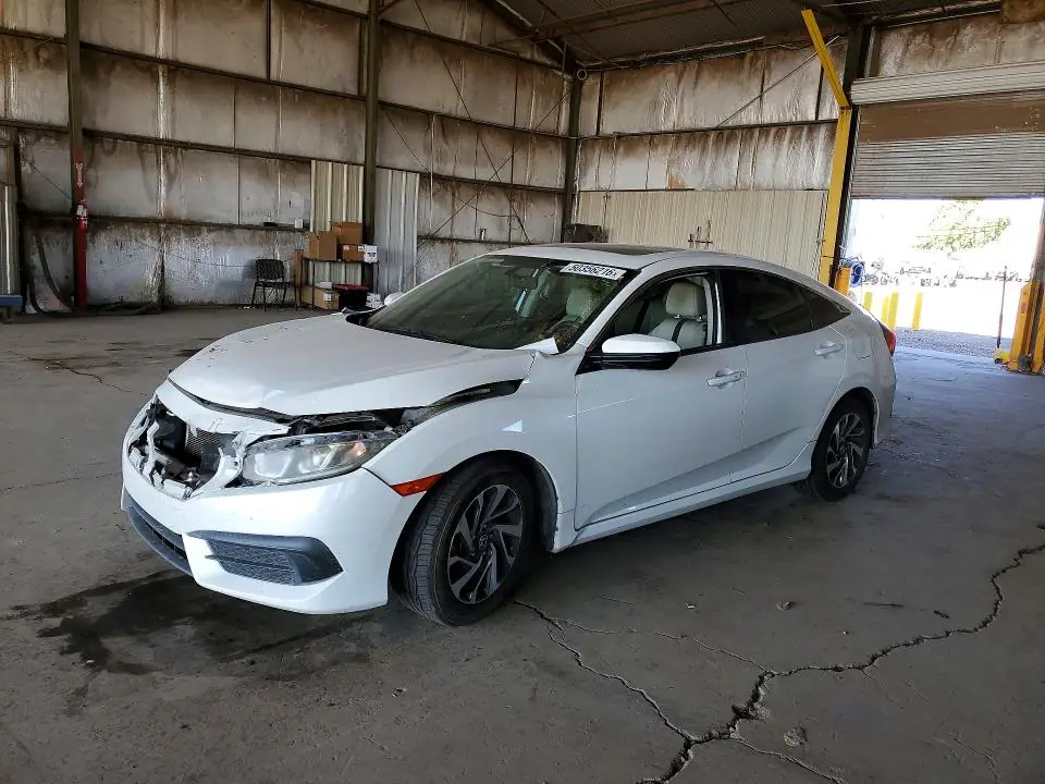 19XFC2F77HE065805 Honda Civic 2017 — повреждение Передняя часть, фото до ремонта