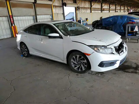 19XFC2F77HE065805 — 2017 Honda Civic, фото 4 с аукциона Copart 30.09.2026, Передняя часть