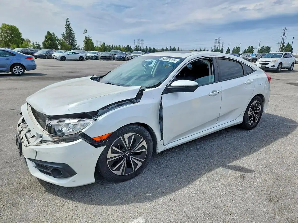 2HGFC1F38HH652172 Honda Civic 2017 — повреждение Передняя часть, фото до ремонта