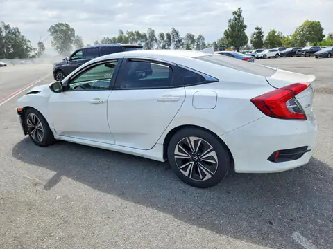2HGFC1F38HH652172 — 2017 Honda Civic, фото 2 с аукциона Copart 13.10.2026, Передняя часть