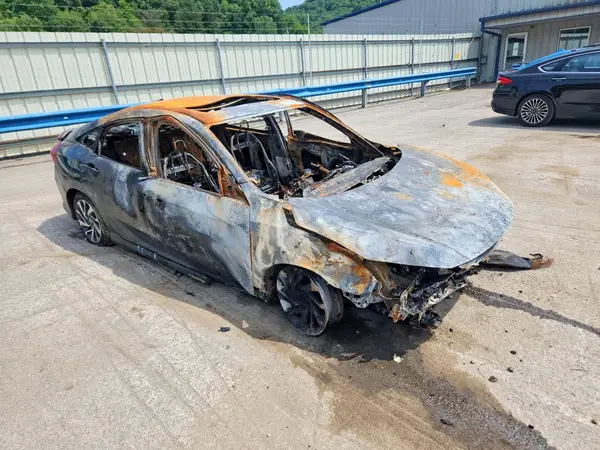 2HGFC2F71HH543609 — 2017 Honda Civic, фото 4 с аукциона Copart 01.10.2026, Пожар