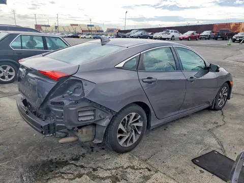 2HGFC2F75HH545671 — 2017 Honda Civic, фото 3 с аукциона Copart 30.09.2026, Задняя часть