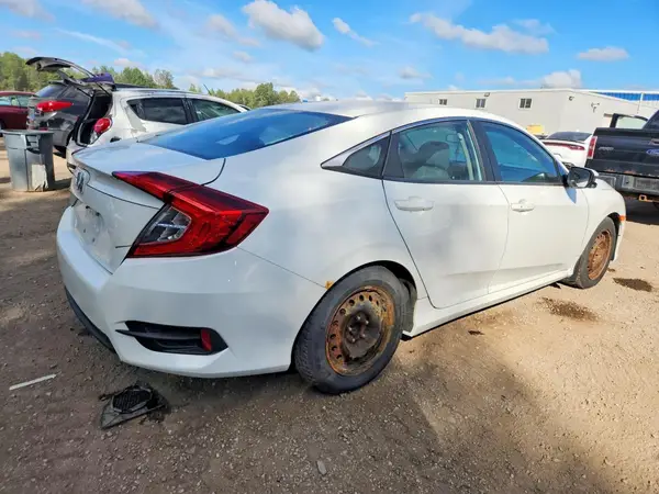 2HGFC2F80HH017254 — 2017 Honda Civic, фото 3 с аукциона Copart 06.10.2026, Подтопление