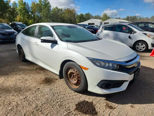 2HGFC2F80HH017254 — 2017 Honda Civic, фото 4 с аукциона Copart 06.10.2026, Подтопление
