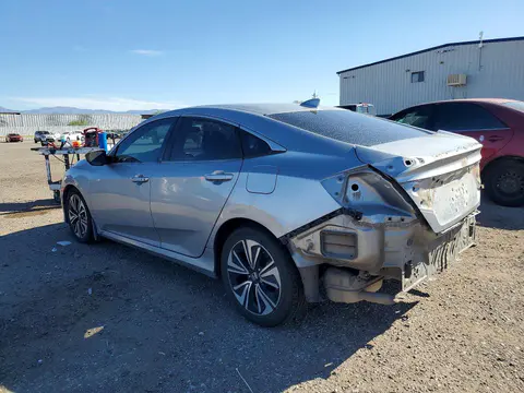2017 Honda Civic VIN 19XFC1F3XHE031140 фото 2