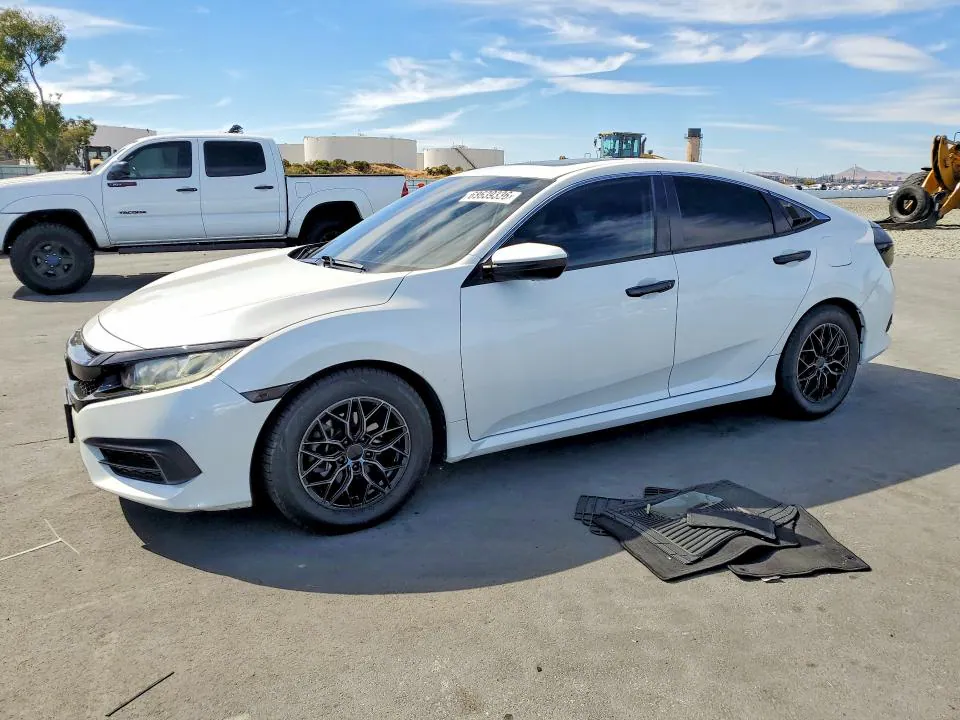 2017 Honda Civic VIN 2HGFC2F79HH500541 фото 1