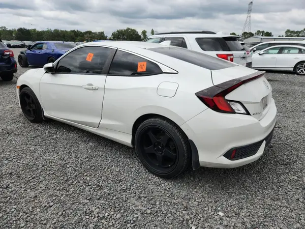 2HGFC3A37HH352027 — 2017 Honda Civic, фото 2 с аукциона Copart, Подтопление